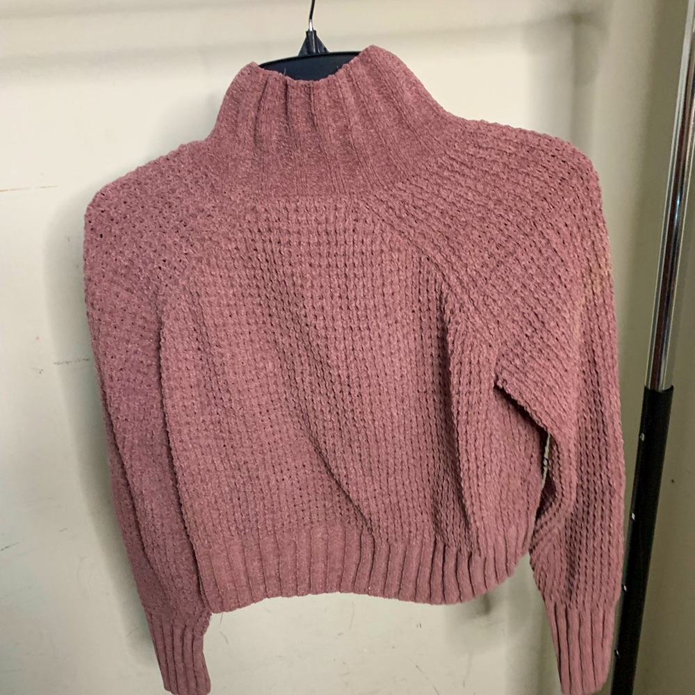 Cropped sweater